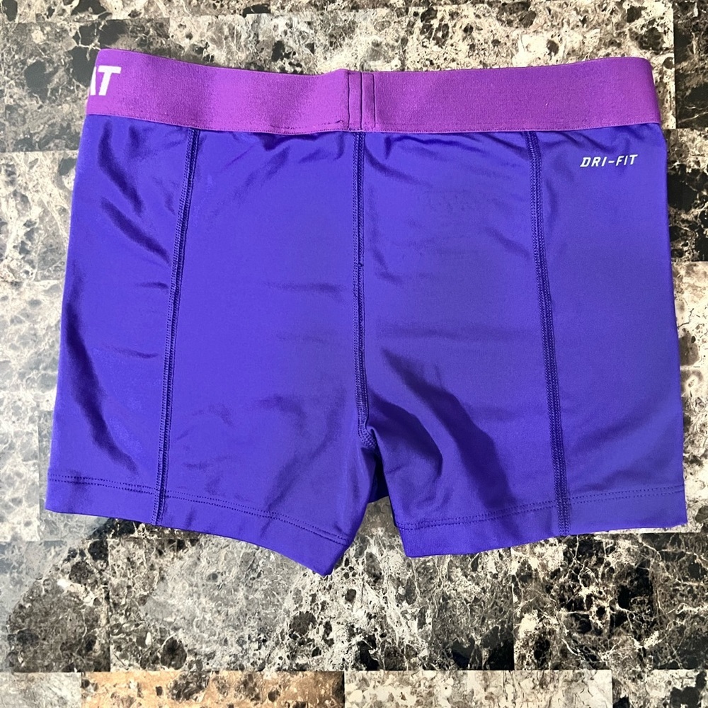NIKE PRO PURPLE SHORT SIZE SMALL EUC - Picture 3 of 5
